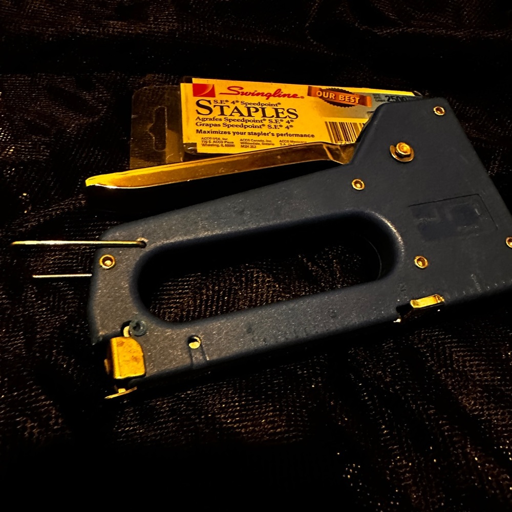 Swingline Heavy Duty Staple Gun